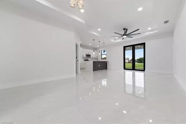 Lehigh Acres, FL 33973,2129/2131 Fairway DR