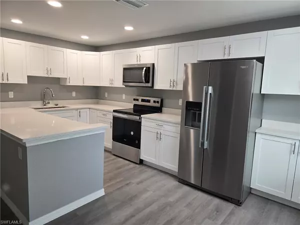 Fort Myers, FL 33908,16930 Juanita AVE