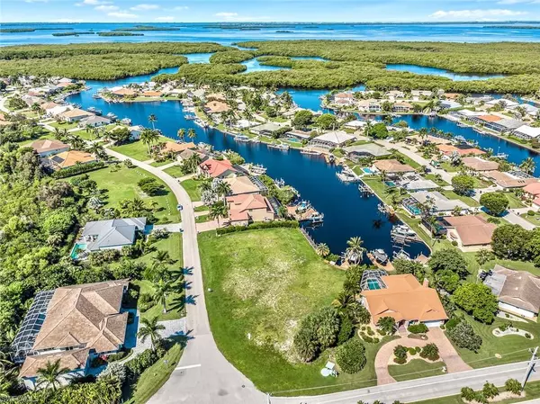 Fort Myers, FL 33908,14740 Caleb DR