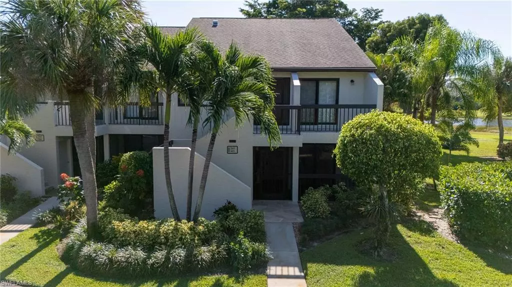 Naples, FL 34112,1802 Kings Lake BLVD #105