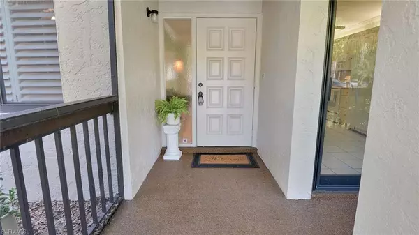 Naples, FL 34112,1802 Kings Lake BLVD #105