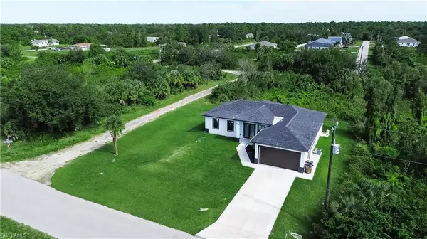 Lehigh Acres, FL 33974,519 Lone Star LN