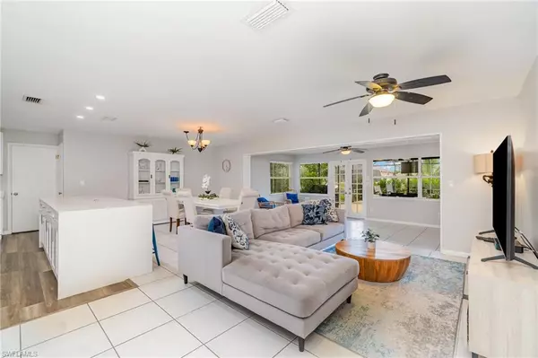 Cape Coral, FL 33914,163 SW 51st TER