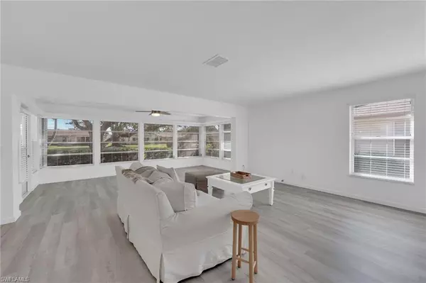 Fort Myers, FL 33919,5584 Buring CT