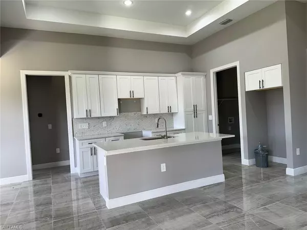 Lehigh Acres, FL 33972,101 W 17th ST