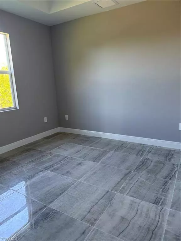 Lehigh Acres, FL 33972,101 W 17th ST