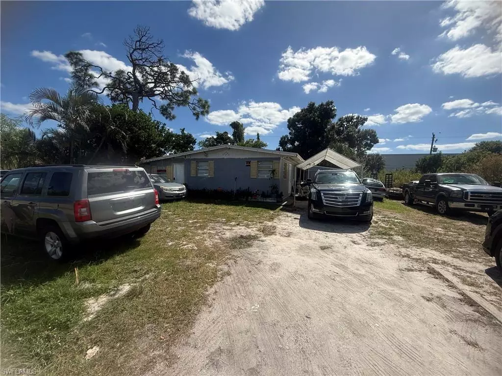 Fort Myers, FL 33907,1932 Palm DR