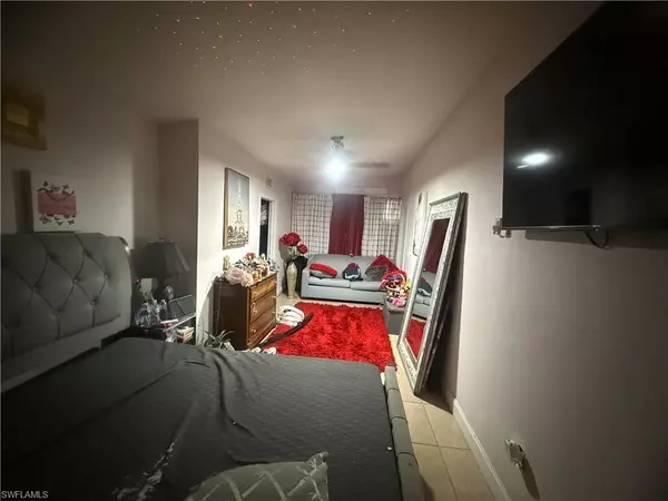 Fort Myers, FL 33907,1932 Palm DR