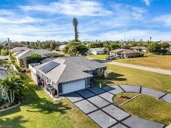 130 SE 29th TER, Cape Coral, FL 33904