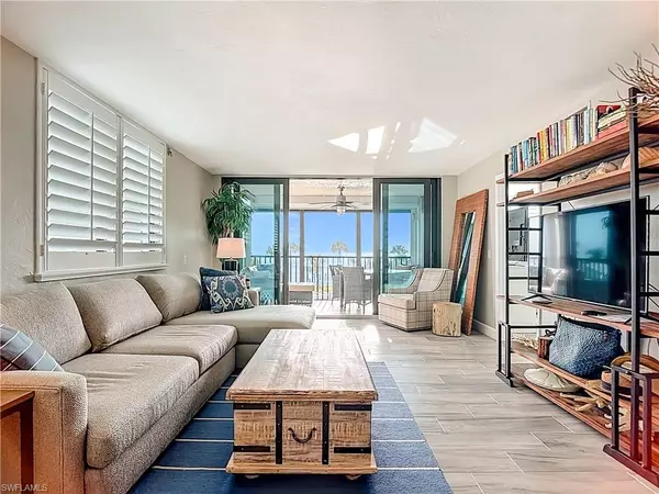 Fort Myers Beach, FL 33931,2810 Estero BLVD #312