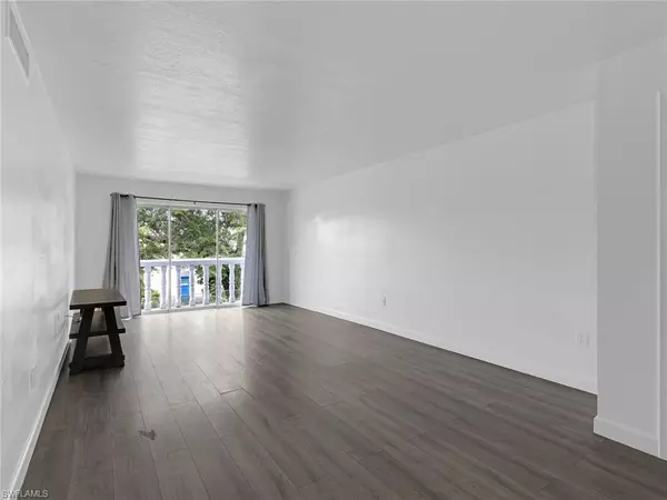 Fort Myers, FL 33901,3704 Broadway #208