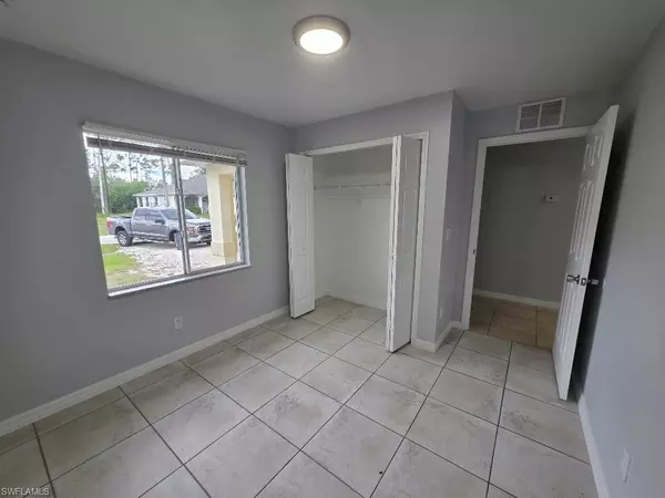 Lehigh Acres, FL 33973,2410 Joe AVE S