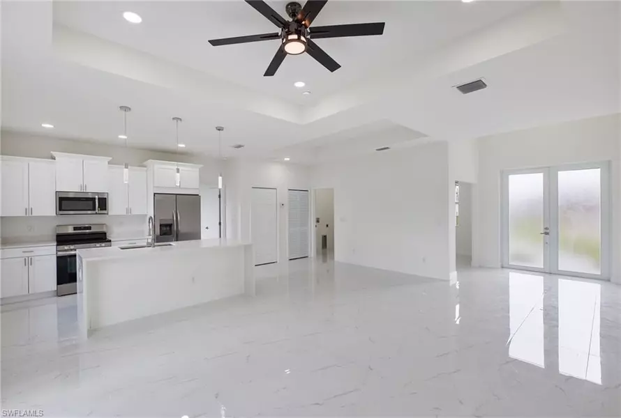 3717 6th ST W, Lehigh Acres, FL 33971