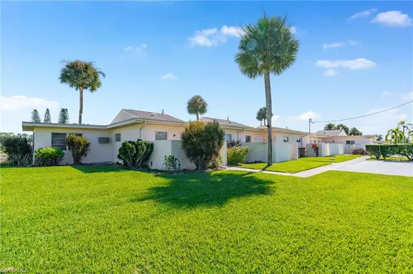 Lehigh Acres, FL 33936,706 Joel BLVD