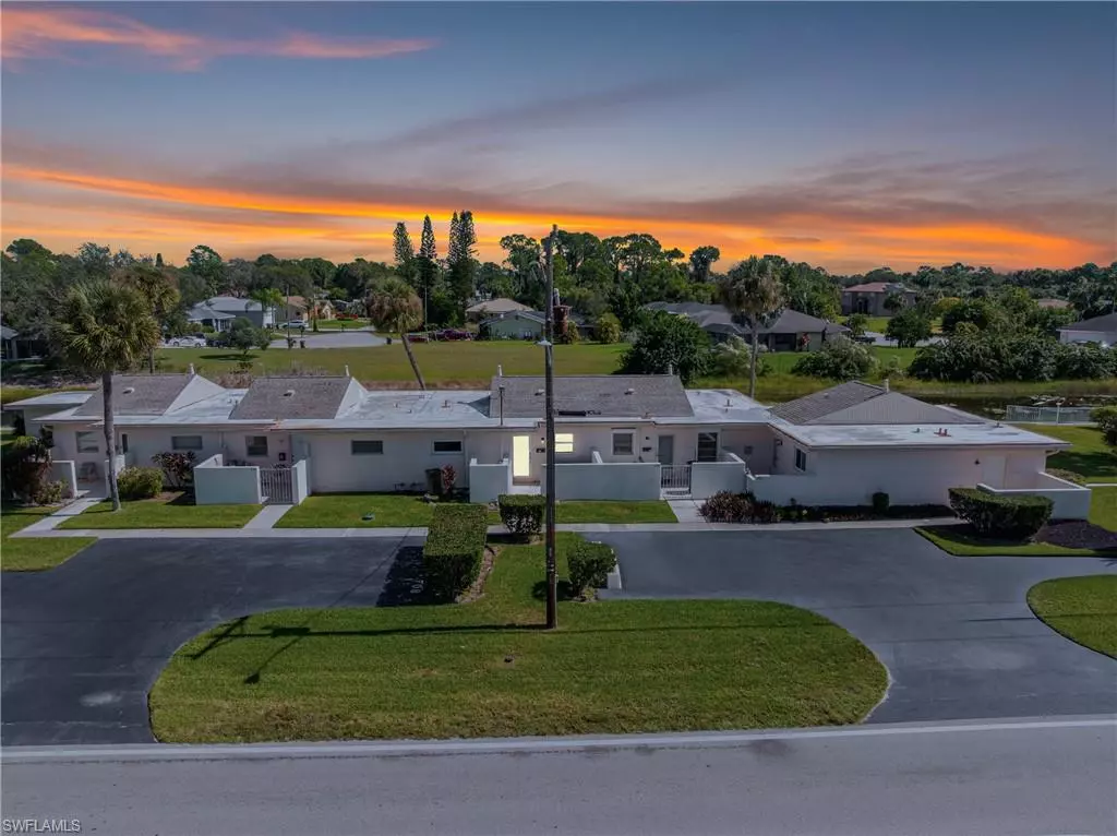 Lehigh Acres, FL 33936,706 Joel BLVD