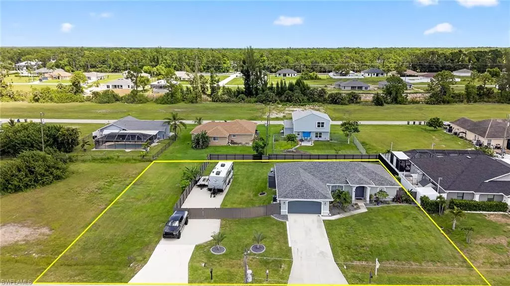309 NE 30th TER, Cape Coral, FL 33909