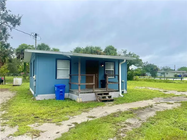 Fort Myers, FL 33916,3208-3216 Dale ST