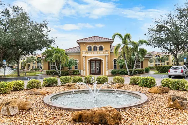 4121 Residence DR #303, Fort Myers, FL 33901