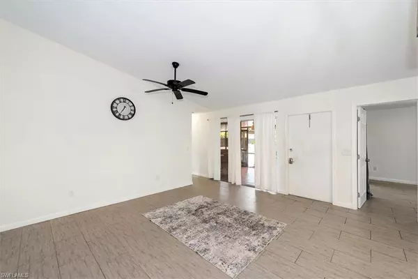 Fort Myers, FL 33908,6414 Royal Woods DR