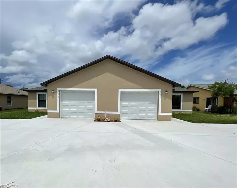 533 SE 6th PL, Cape Coral, FL 33990