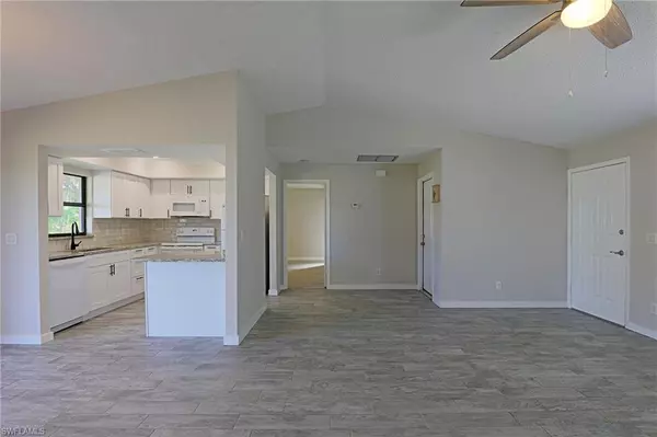 Cape Coral, FL 33991,629 SW Santa Barbara PL