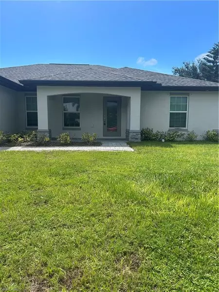1202 NW 22nd AVE, Cape Coral, FL 33993