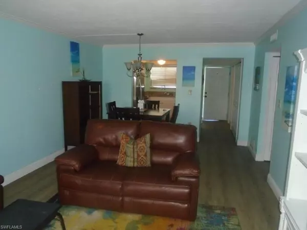 2121 Collier AVE #311, Fort Myers, FL 33901