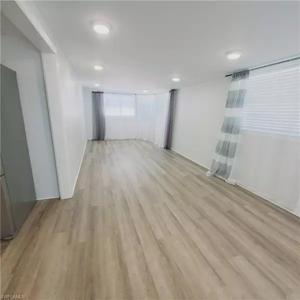 Bonita Springs, FL 34135,26222 Earl RD