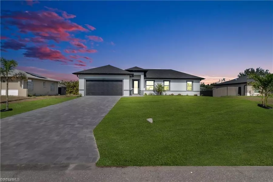 317 NW 17th PL, Cape Coral, FL 33993