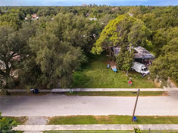 Fort Myers, FL 33905,280 Granada BLVD