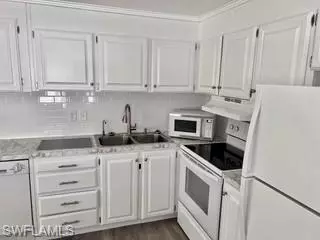 North Fort Myers, FL 33917,174 Overland TRL