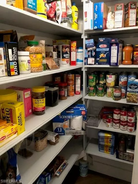 Fort Myers, FL 33908,17585 Blackfriar DR