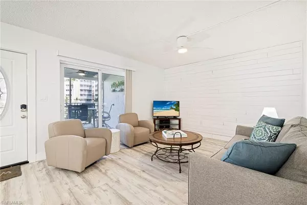 Bonita Springs, FL 34134,25740 Hickory BLVD #246