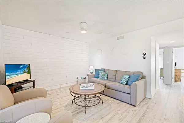 Bonita Springs, FL 34134,25740 Hickory BLVD #246