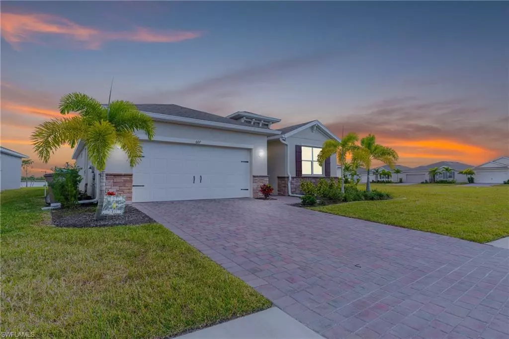 Cape Coral, FL 33993,607 Parkshore Lake AVE