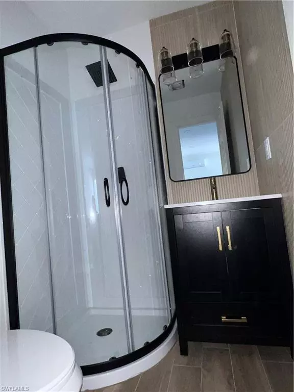 Fort Myers, FL 33905,4523 Palm Beach BLVD #2