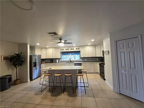 Cape Coral, FL 33914,2309 SW 27th ST