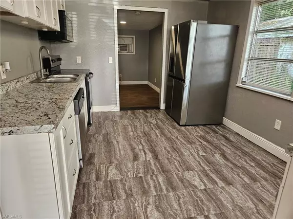 North Fort Myers, FL 33917,1322 Old Bridge RD