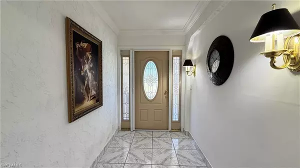 Cape Coral, FL 33990,1424 SE 22nd TER