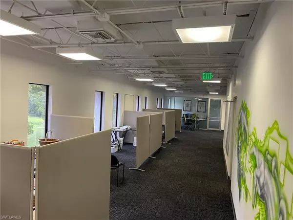 Fort Myers, FL 33907,1910 Park Meadows DR #201