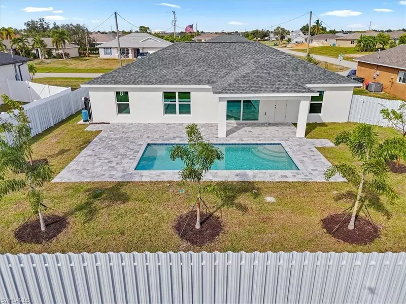1106 NW 16th TER, Cape Coral, FL 33993