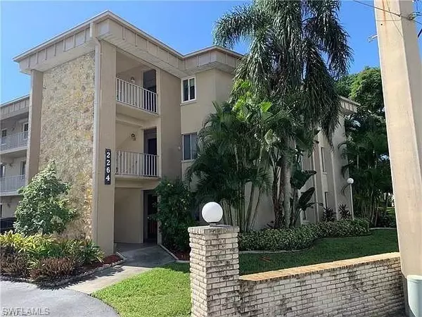 2264 Winkler AVE #207, Fort Myers, FL 33901
