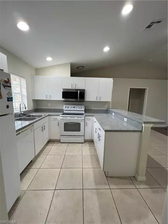 Lehigh Acres, FL 33973,2301 Ansel AVE S