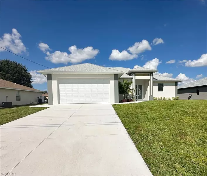 3208 7th ST W, Lehigh Acres, FL 33971