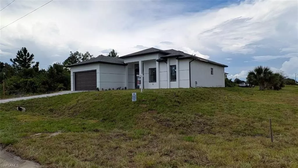 3302 E 18th ST, Lehigh Acres, FL 33972