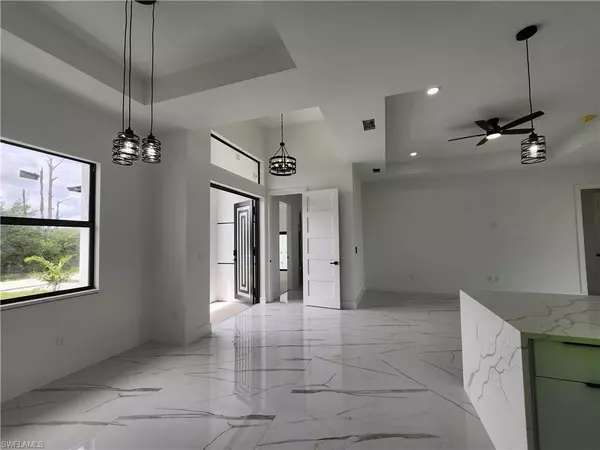 Lehigh Acres, FL 33972,3302 E 18th ST