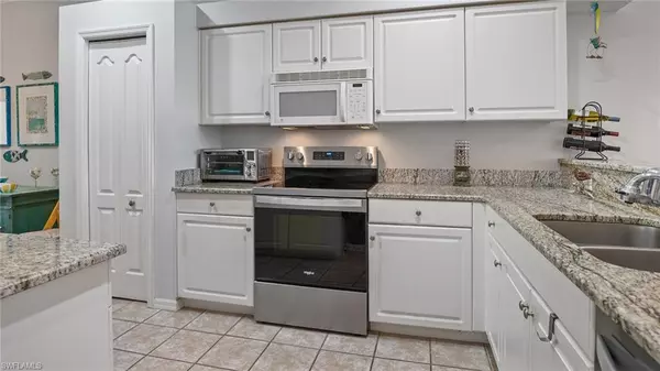 Fort Myers, FL 33919,14162 Hilton Head DR