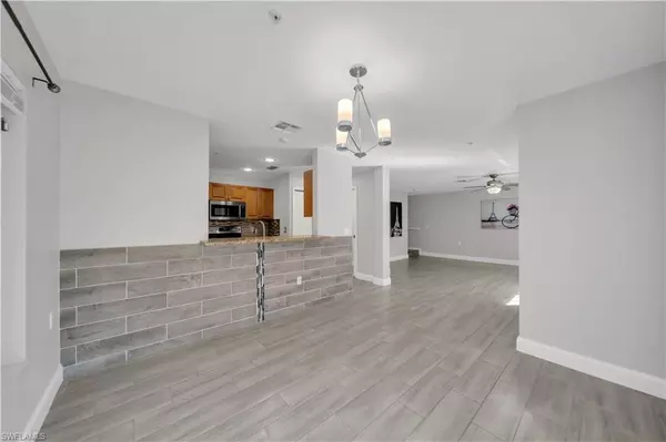 Fort Myers, FL 33913,9420 Ivy Brook RUN #301