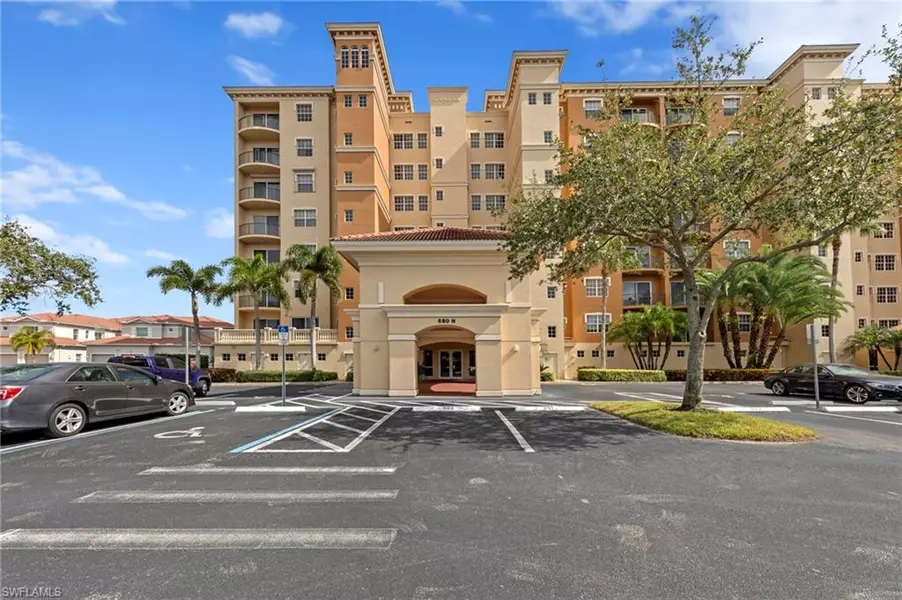 580 El Camino Real #3202, Naples, FL 34119