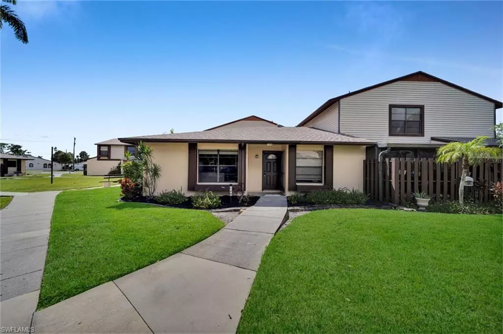 Cape Coral, FL 33990,719 SE 12th AVE #106